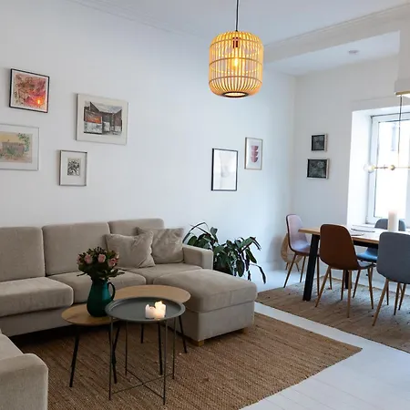 Apartament Stefania *